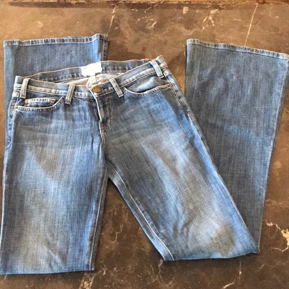 Current Elliot Flares